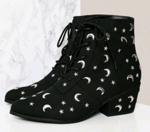 OLIVIA stars moon boots